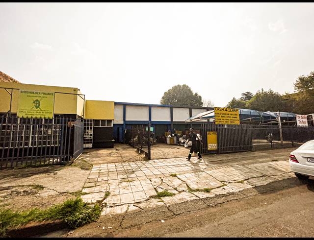 600M² WORKSHOP FOR SALE IN BRAKPAN CENTRAL